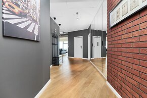 Luxurious Apartments Sky Tower