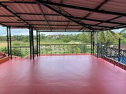 Goa - Villa - Sleeps 6 - Parking - Garden