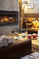 Hotel Ski Lodge