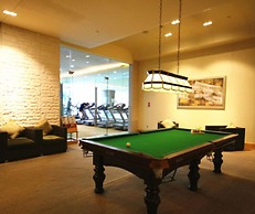 Tianjin Crown International Apartments