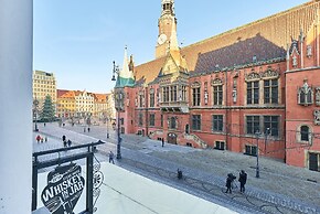 Old Town View Apartments by Renters