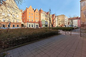 Old Town View Apartments by Renters