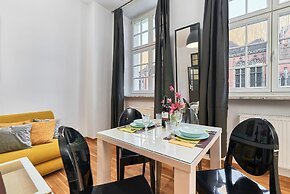 Old Town View Apartments by Renters