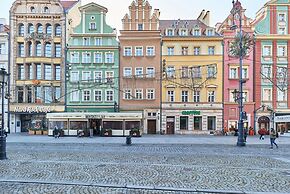 Old Town View Apartments by Renters