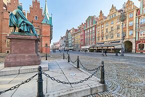 Old Town View Apartments by Renters