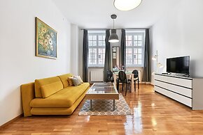 Old Town View Apartments by Renters