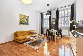 Old Town View Apartments by Renters