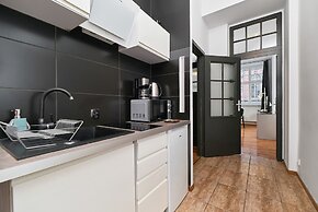 Old Town View Apartments by Renters