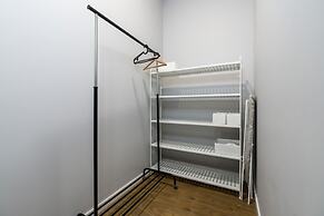 Two Bedroom Apartment Garbary by Renters