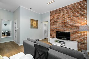 Two Bedroom Apartment Garbary by Renters
