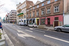 Two Bedroom Apartment Garbary by Renters