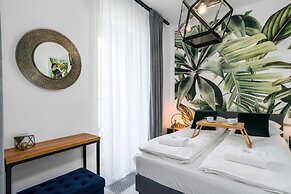 Apartments Poznan Chwaliszewo by Renters