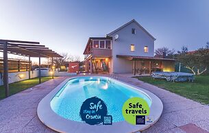 Villa Dandelion Zadarvillas