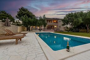 Villa Fresia Zadarvillas