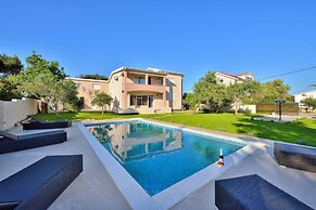 Villa Fresia Zadarvillas