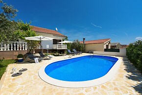 Villa Pine Zadarvillas