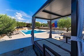 Villa Zlatni Dvori Zadarvillas