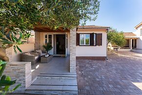 Villa Zlatni Dvori Zadarvillas