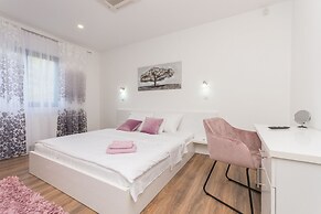 Villa F A Zadarvillas