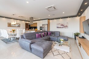 Villa F A Zadarvillas