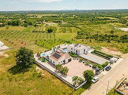 Villa Descansa in Dracevac Ninski