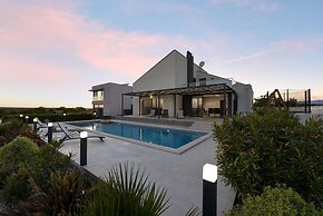 Villa Descansa in Dracevac Ninski