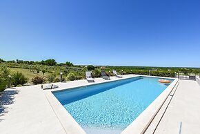 Villa Descansa in Dracevac Ninski