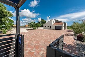 Villa Descansa in Dracevac Ninski