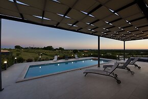 Villa Descansa in Dracevac Ninski