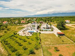 Villa Descansa in Dracevac Ninski