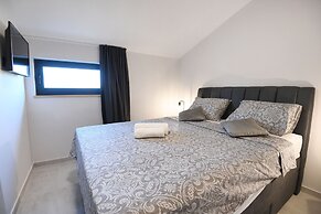 Villa Blackwood Zadarvillas