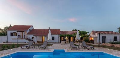 Villa Vitis Zadarvillas