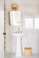 The Green Room Hotel