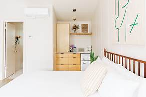 The Green Room Hotel