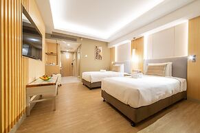 Glenmarie Hotel & Golf Resort