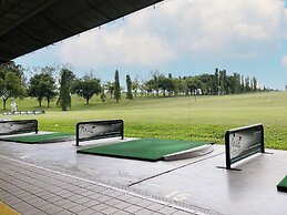 Glenmarie Hotel & Golf Resort