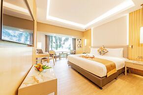 Glenmarie Hotel & Golf Resort