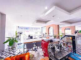R2 Hotel Chiangmai