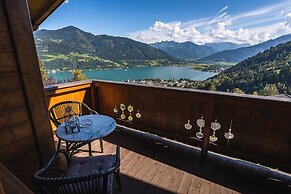 Chalet Crown of the Alps