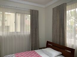 Charming 3-bed Apartment Airport Residential Accra