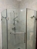 Charming 3-bed Apartment Airport Residential Accra