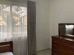Charming 3-bed Apartment Airport Residential Accra