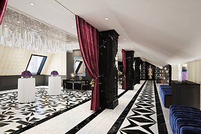 The LaSalle Chicago, Autograph Collection by Marriott