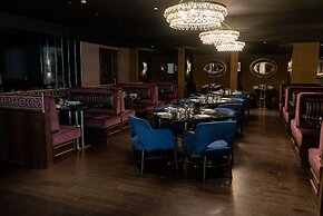 The LaSalle Chicago, Autograph Collection by Marriott