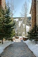 Chateaux Dumont 2725