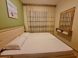 Holiday 2-bedroom Apartment in Vlora