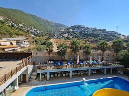 Holiday 2-bedroom Apartment in Vlora