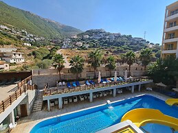 Holiday 2-bedroom Apartment in Vlora