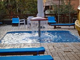 Holiday 2-bedroom Apartment in Vlora