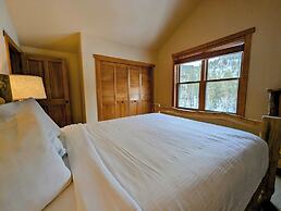 Red Hawk Townhomes 2338